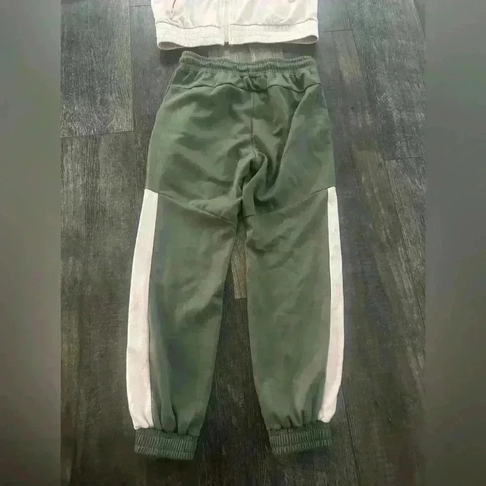 Zara girl sweat suit.